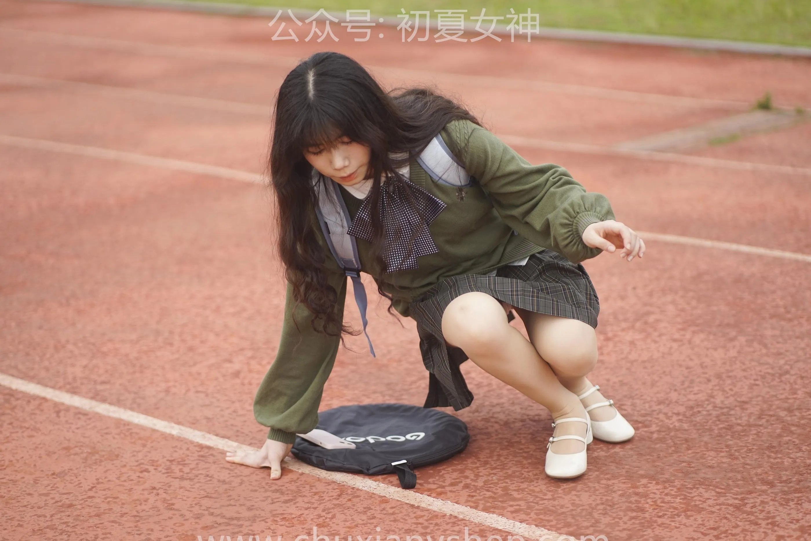 初夏女神 NO.064 欢欢 新晋学妹-学妹的一天 [164P]插图5